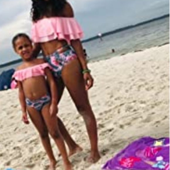 IFFEI Ruffled Off the Shouldet Bikini Top & Strappy Tropical Print Bikini Set M - Picture 2 of 11